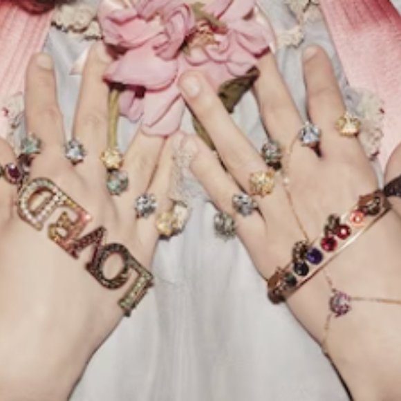 Gucci Crystal 'LOVED' Palm Cuff Gold-Tone Metal &amp; CrystalIncludes Designer B - Picture 5 of 5